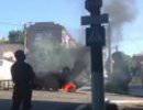 На улицах Мариуполя идут бои, уничтожен БТР сил националистов