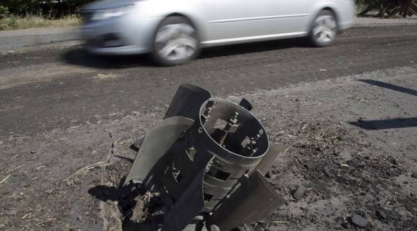 Армия Киева обстреляла Донецк из "Точки-У", поврежден газопровод
