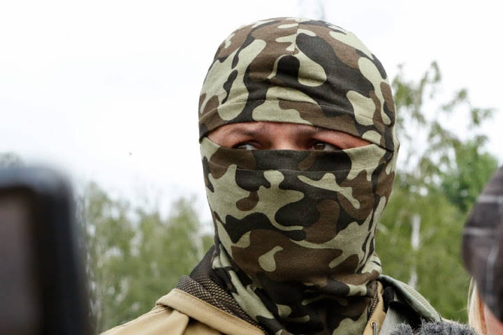 Семенченко: Мы окружены под Иловайском, военные бежали