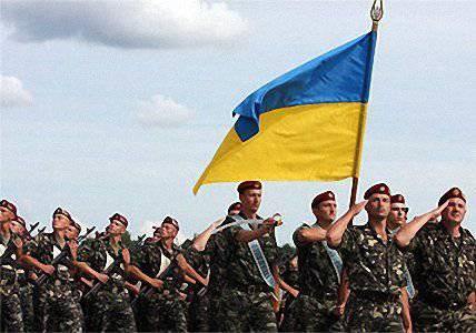 Порошенко потратит на украинскую армию 2 миллиарда евро