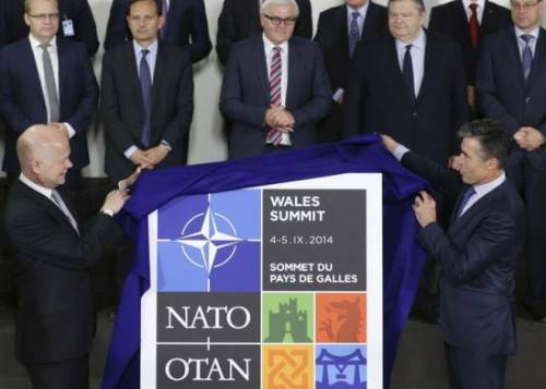 Киев своеобразно готовится к саммиту НАТО