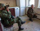 В Донецке специалисты устраняют последствия боев
