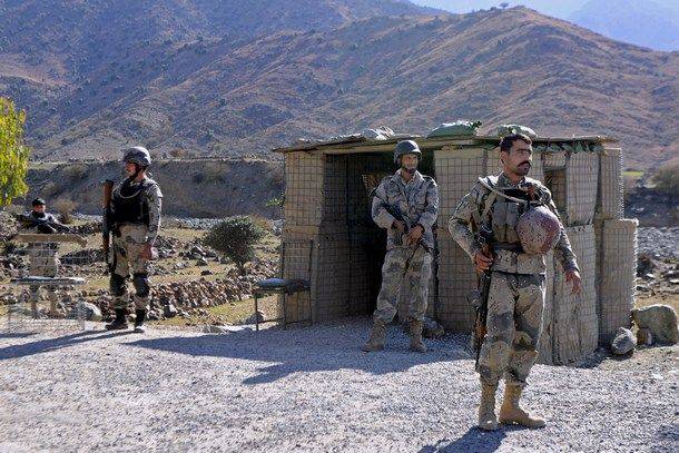 Интенсивные бои идут в афганской провинции Кунар между полицией и талибами