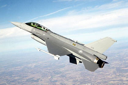 Сингапур вслед за США приостановил полеты F-16