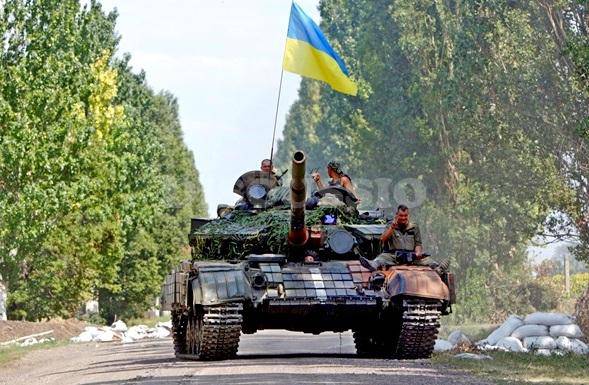«Дружественный» обстрел карателей под Донецком «Дружественный» обстрел карателей под Донецком
