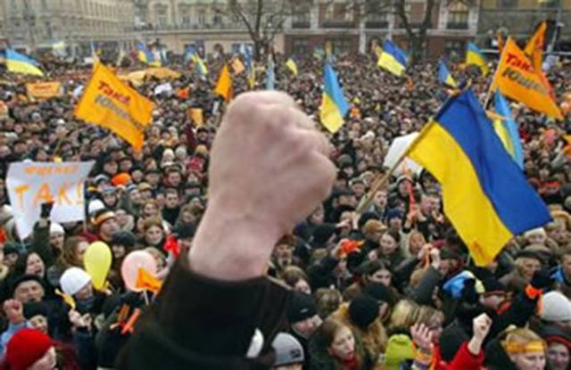 Военно-полевые интриги: Кто готовит государственный переворот в Киеве? Военно-полевые интриги: Кто готовит государственный переворот в Киеве?