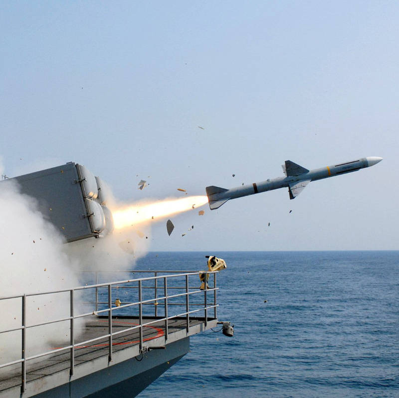 Зенитная управляемая ракета малой дальности «Sea Sparrow»