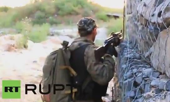 Ополченцы постепенно вытесняют украинские войска из Донецкого аэропорта