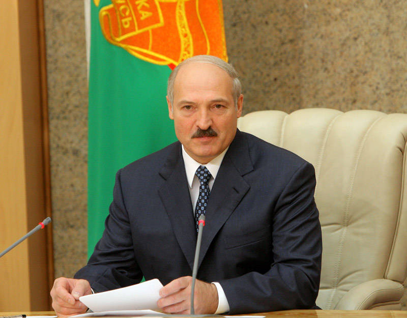 Лукашенко: Надеюсь на полный и бесповоротный мир на Украине Лукашенко: Надеюсь на полный и бесповоротный мир на Украине