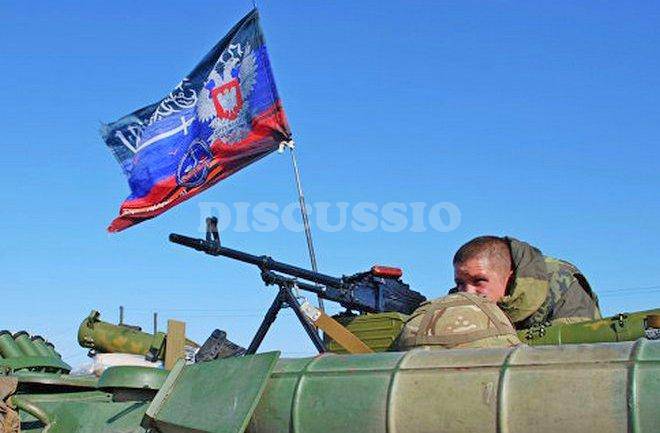 Ополченцы предложили украинским силовикам покинуть аэропорт Донецка добровольно