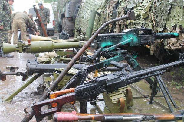 Оружие из зоны «АТО» расходится по всей Украине