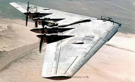 Опытный бомбардировщик Northrop XB-35 / YB-35 (США)