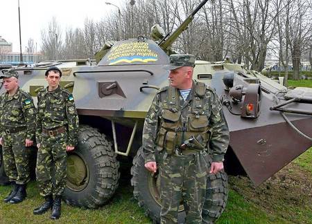 Даже перемирие не спасает украинскую армию от разложения