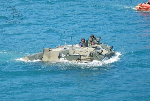 Стали известны подробности морских испытаний БМД-4М и БТР-МДМ