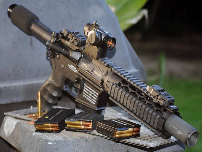 «Огонь отчаянных не жжет» - тюнинг AR-15 по-украински