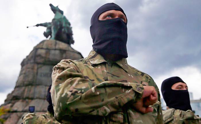 «Украинские партизаны» легко могут стать пушечным мясом при штурме Донбасса