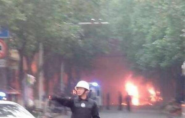 Два человека погибли в результате терактов в китайском Синьцзяне