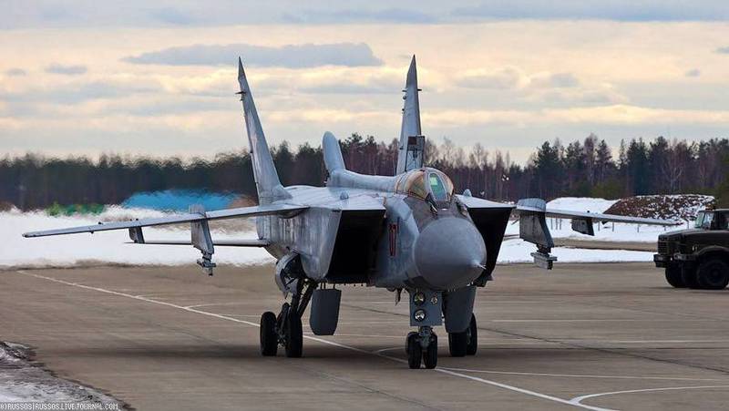 Россия построит в Арктике 13 аэродромов и 10 РЛС