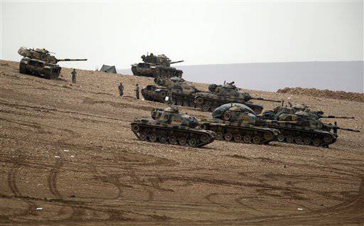 США заявляют, что Турция дала согласие на использование своих баз против боевиков ISIL