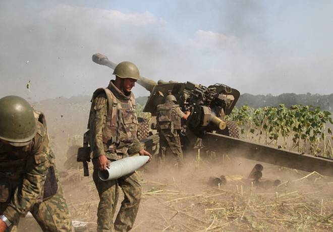 Во время присяги батальона "Ермак", украинские войска обстреляли Вергулевку