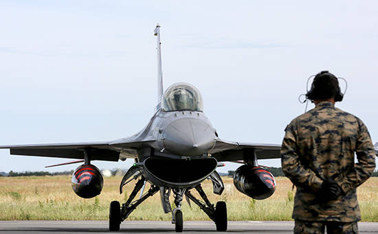 В Прибалтике истребители НАТО подняли по тревоге из-за российских Су-24