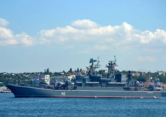 В Средиземном море завершились маневры группировки ВМФ РФ