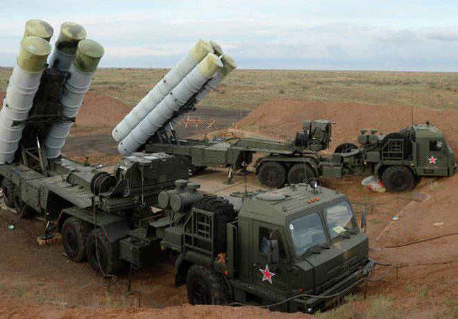 "Алмаз-Антей" досрочно передаст Минобороны РФ полковой комплект C-400 "Алмаз-Антей" досрочно передаст Минобороны РФ полковой комплект C-400