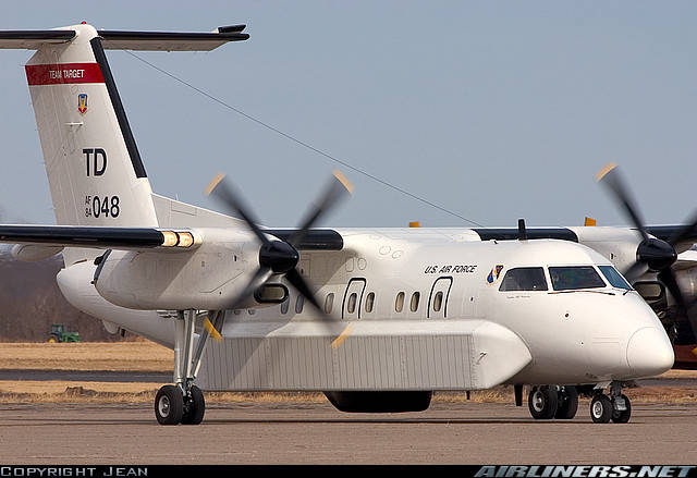 Военные и специальные модификации самолёта DHC-8