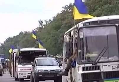 Боец батальона «Прикарпатье»: военные бежали на танках и БТРах, а мы на школьных автобусах