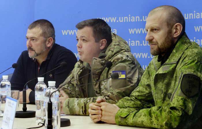 Семенченко прибыл в США решать вопрос военной помощи Украине Семенченко прибыл в США решать вопрос военной помощи Украине