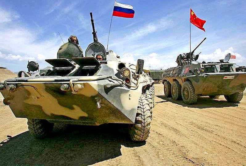 Россия и Китай усиливают сближение в военной области Россия и Китай усиливают сближение в военной области