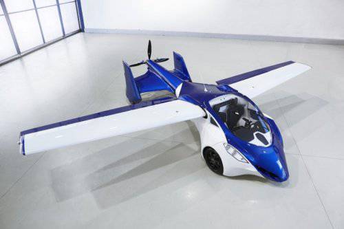 Компания AeroMobil продемонстрировала третий вариант своего летающего автомобиля