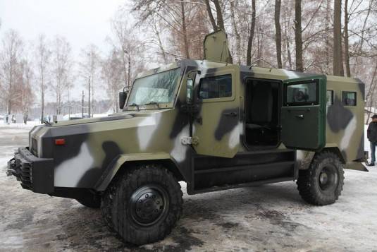 На Украине произвели новый бронеавтомобиль КОЗАК 2014