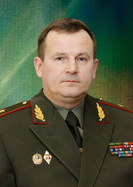Министром обороны Беларуси назначен Андрей Равков