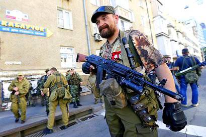 В ДНР передислоцируют войска, чтобы отразить наступление силовиков В ДНР передислоцируют войска, чтобы отразить наступление силовиков