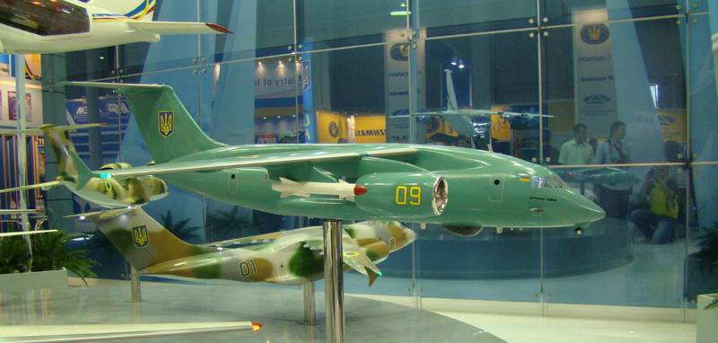 Ан-178 начнут испытывать в первом квартале 2015 года Ан-178 начнут испытывать в первом квартале 2015 года