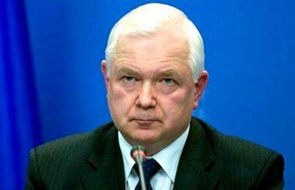Маломуж: Россия введет на Донбасс миротворцев Маломуж: Россия введет на Донбасс миротворцев
