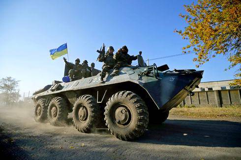 Каратели пытаются отбить аэропорт Донецка, применяют зажигательные мины
