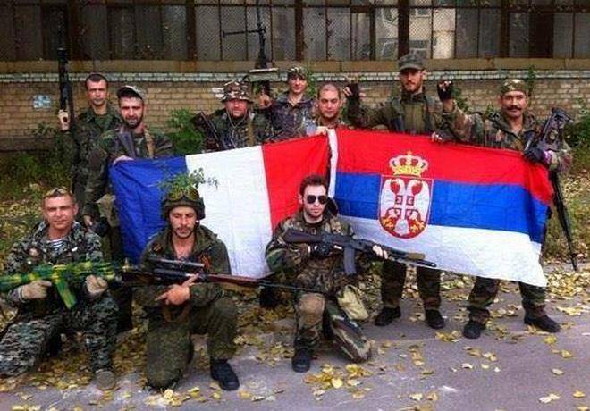 Иностранные добровольцы из бригады «Призрак» совершили успешный налет на украинские позиции Иностранные добровольцы из бригады «Призрак» совершили успешный налет на украинские позиции