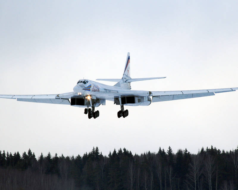 Модернизированный Ту-160 совершил первый полет Модернизированный Ту-160 совершил первый полет