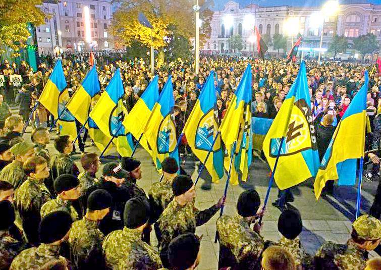 Военные части на Украине подчиняются олигархам, а не главнокомандующему Военные части на Украине подчиняются олигархам, а не главнокомандующему