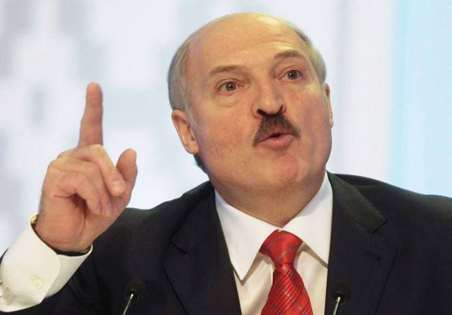 Лукашенко с сыном готов отправиться на войну в Донбассе