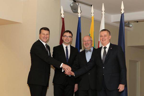 Минобороны Польши и стран Балтии договорились сотрудничать для сдерживания России