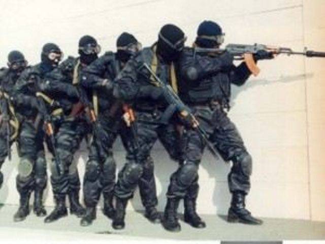 В Латвии создают спецслужбу по борьбе с «оборотнями в погонах» В Латвии создают спецслужбу по борьбе с «оборотнями в погонах»