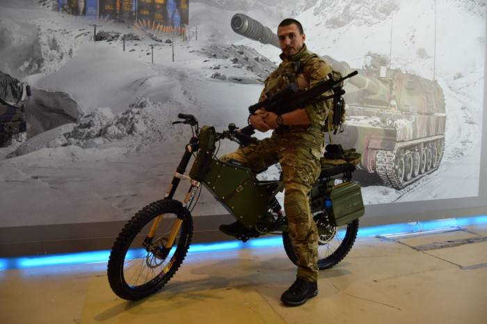 Для российских военных создают электроцикл «Гранъ»