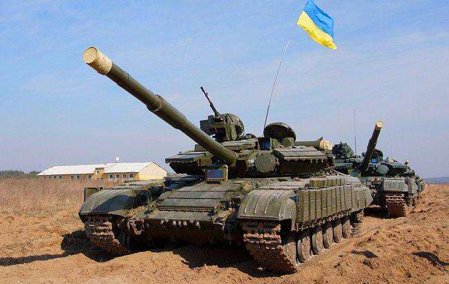 Украинцам предложили скинуться по 200 грн, чтобы армия взяла Москву в осаду Украинцам предложили скинуться по 200 грн, чтобы армия взяла Москву в осаду