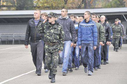 В украинскую армию в будущем году призовут 40 тысяч срочников