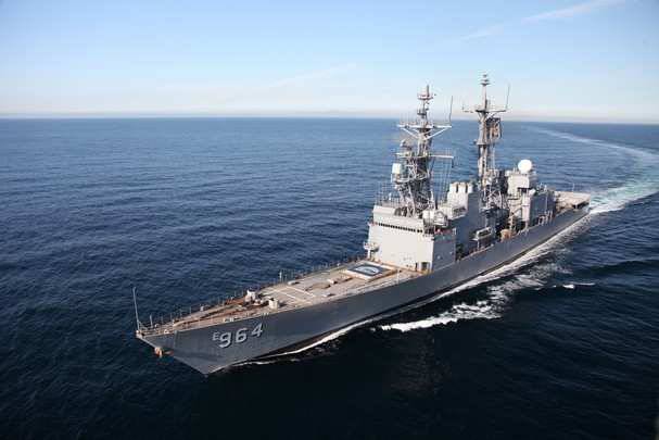 Машины-монстры: Эсминец USS DD-964 - самая большая в мире радиоуправляемая "игрушка" для военных игр