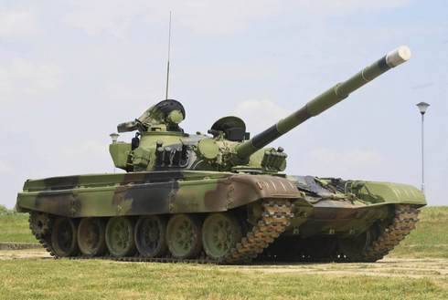 Идут бои, работают партизаны, венгры передали ВСУ танки Т-72