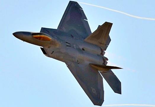 «Невидимый» F-22 пасует перед российскими технологиями